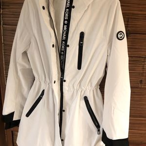 NWT Michael Kors Runway White Jacket with Black Logo. Quenched Waist Style 2021